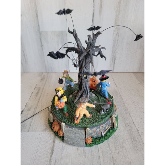 Dept 56 55201 AS IS Costume Parade snow village Halloween - Picture 4 of 10